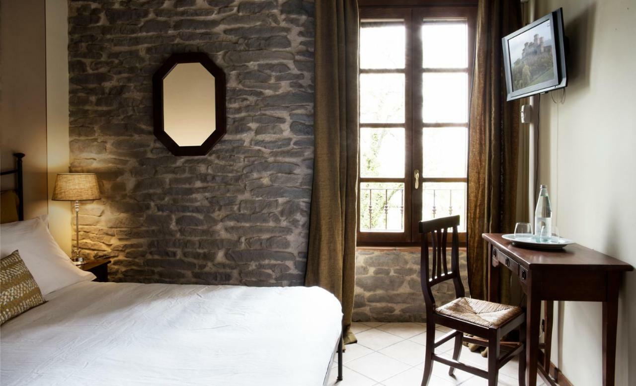 La Locanda Del Borgo Torrechiara Εξωτερικό φωτογραφία